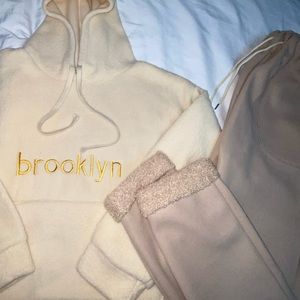 Teddy Sweater & Pants Set - Teen - Small - Hoodie - Brown - Cream